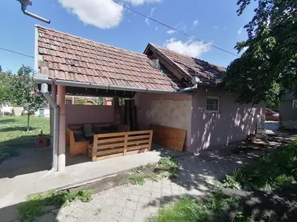 Mali Radanovac | 4zida.rs
