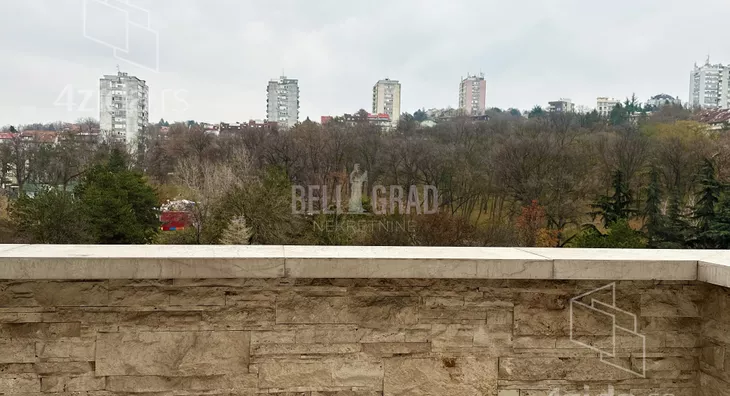 Četvoroiposoban stan | 4zida