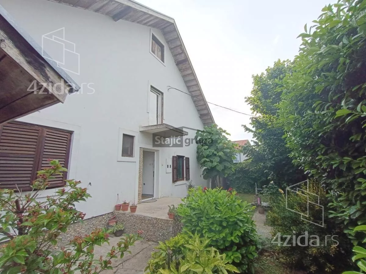 Kuća | 4zida