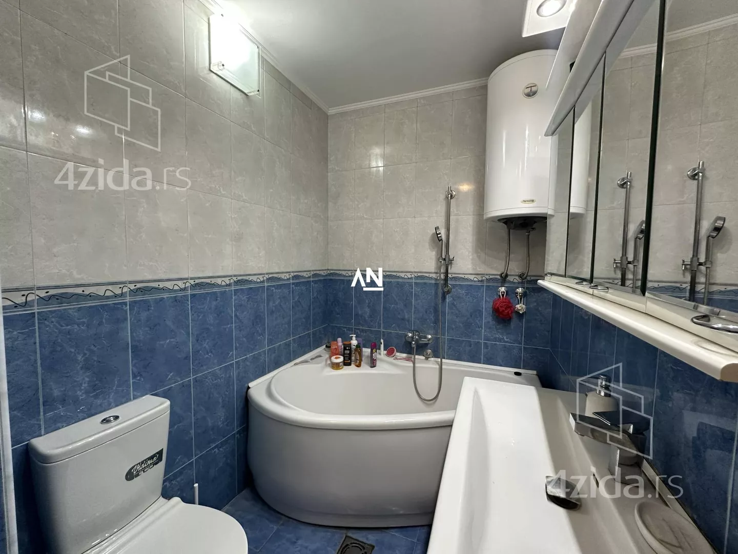 4-etažna kuća | 4zida