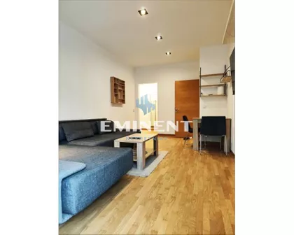 Bose Milićević | 4zida.rs