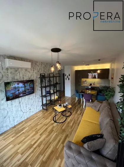 Prvomajska | 4zida.rs