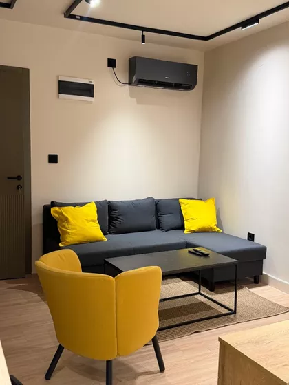 Crveni Krst Vračar | 4zida.rs