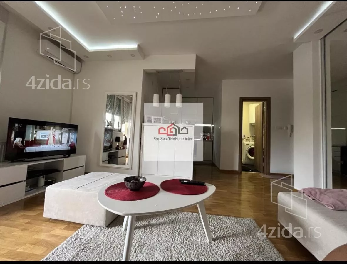 Garsonjera | 4zida