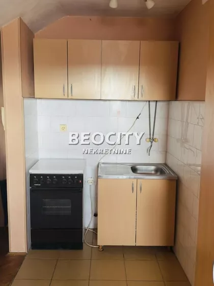 Železnička stanica | 4zida.rs