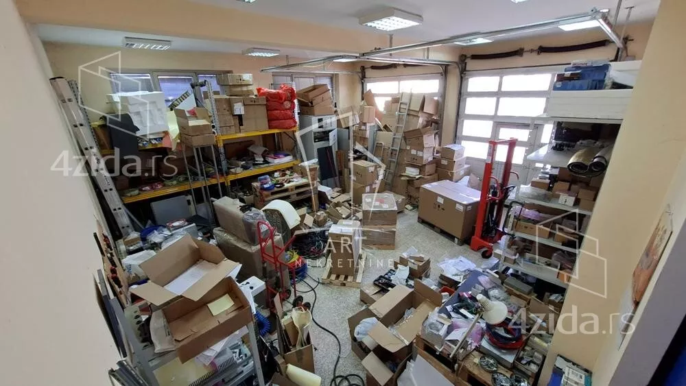 Poslovni prostor | 4zida