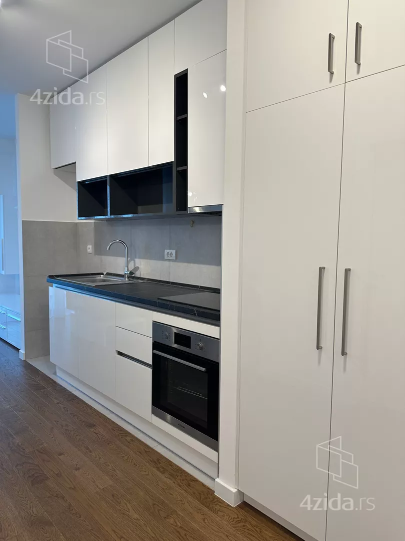 Garsonjera | 4zida