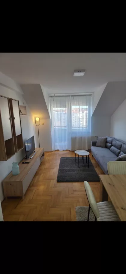 Janka Veselinovića 40 | 4zida.rs