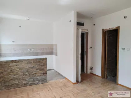 Jovana Đorđevića | 4zida.rs
