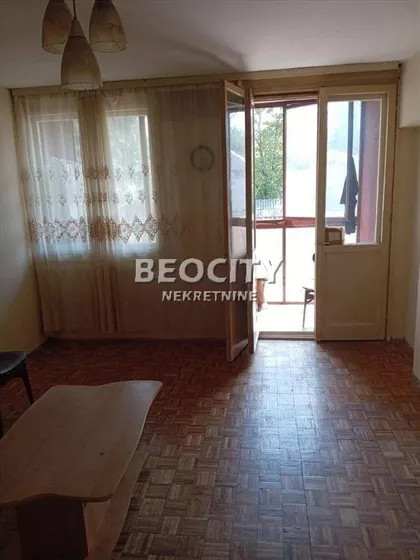 Jelezovačka | 4zida.rs