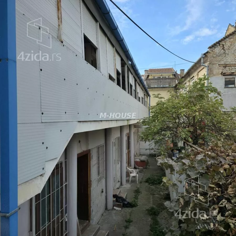 Poslovni prostor | 4zida