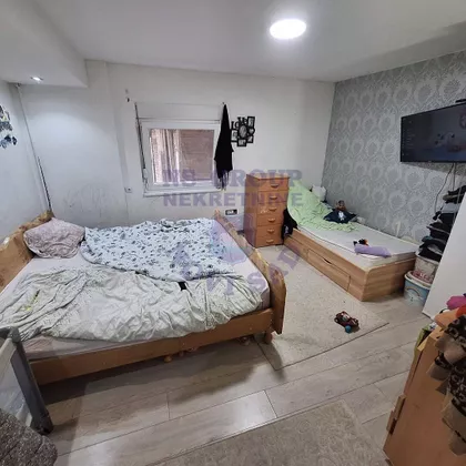Čerević | 4zida.rs