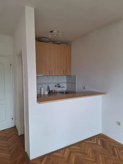 Žitni Trg | 4zida.rs