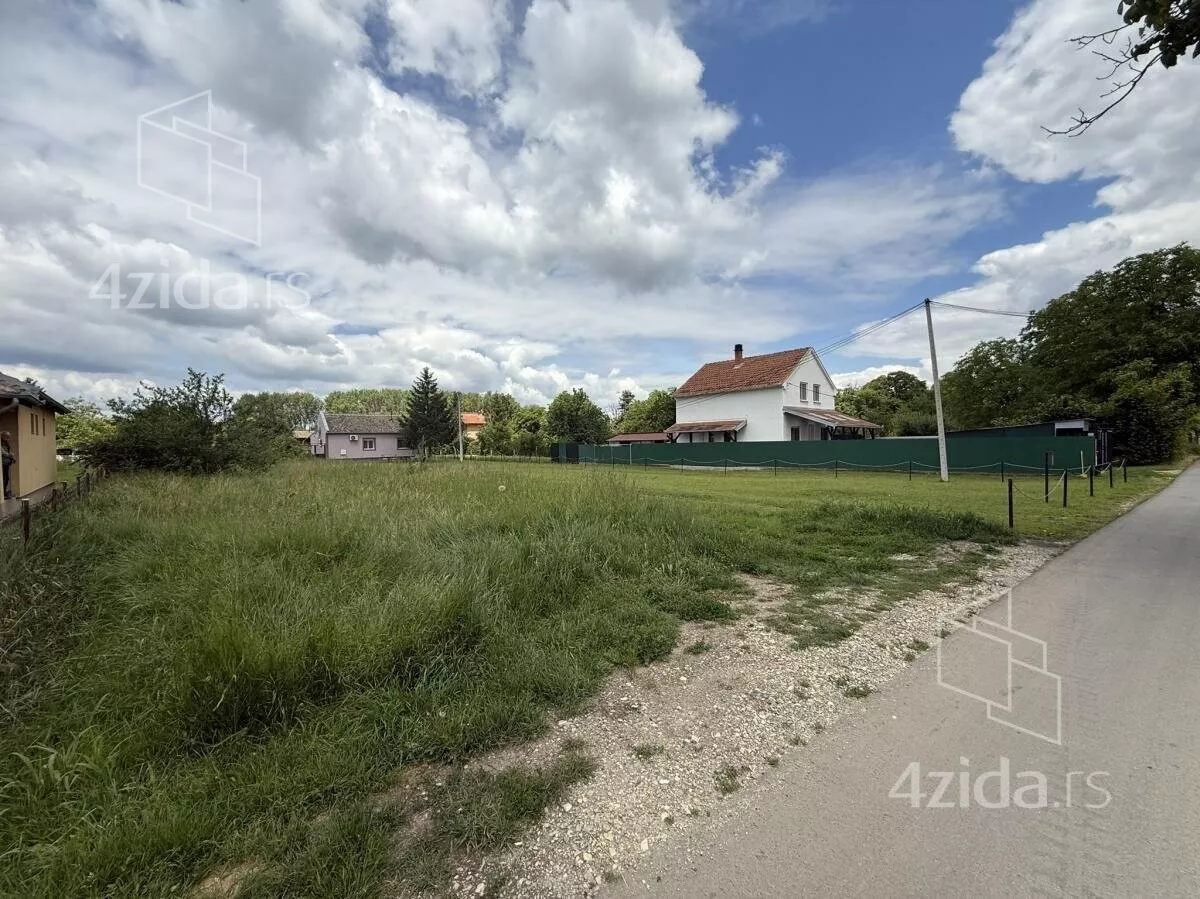 Građevinsko zemljište | 4zida