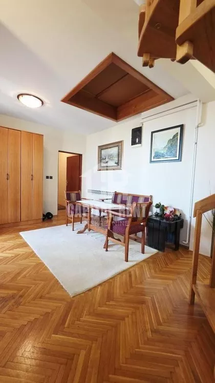 Džordža Vašingtona | 4zida.rs