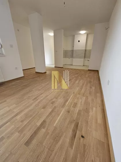 Bulevar Patrijarha Pavla (Somborski Bulevar) | 4zida.rs