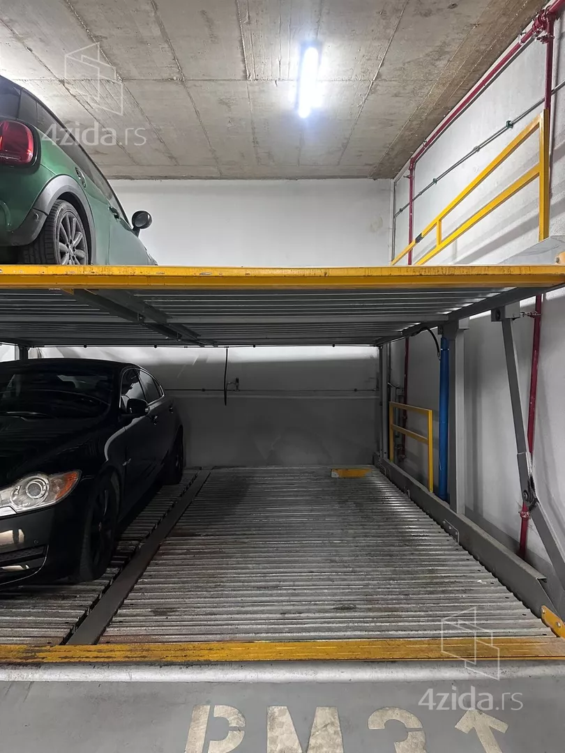 Garaža/Parking | 4zida