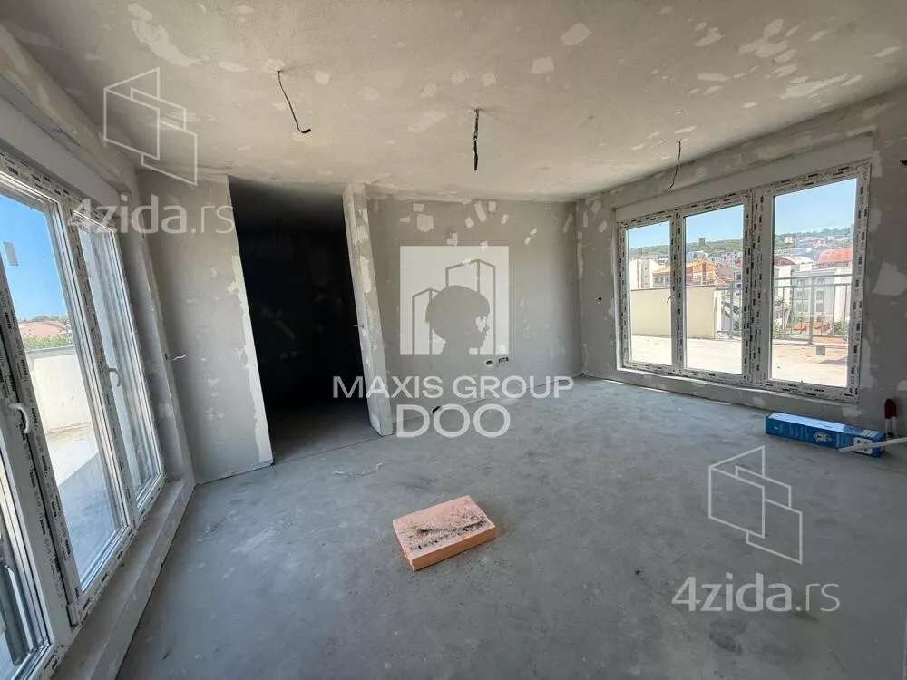 Petosoban stan | 4zida