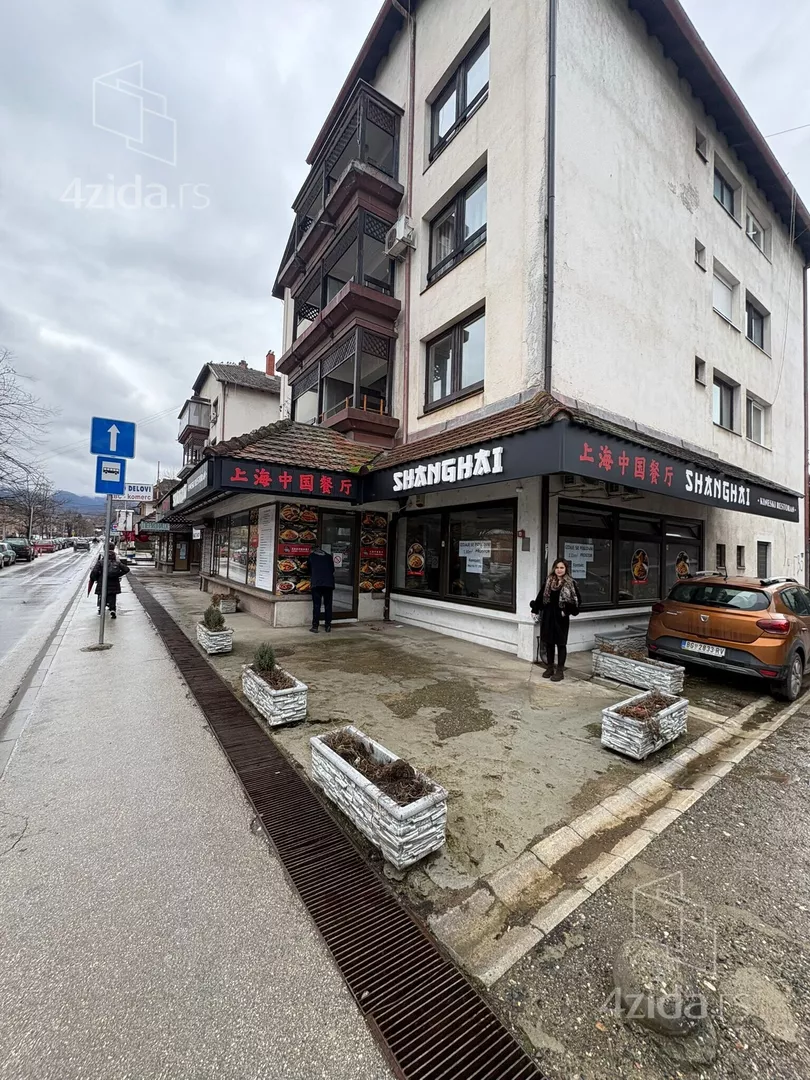 Poslovni prostor | 4zida