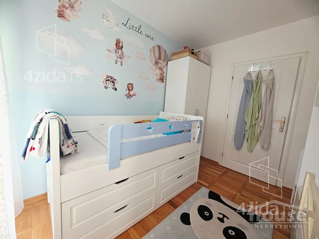 Četvorosoban stan | 4zida