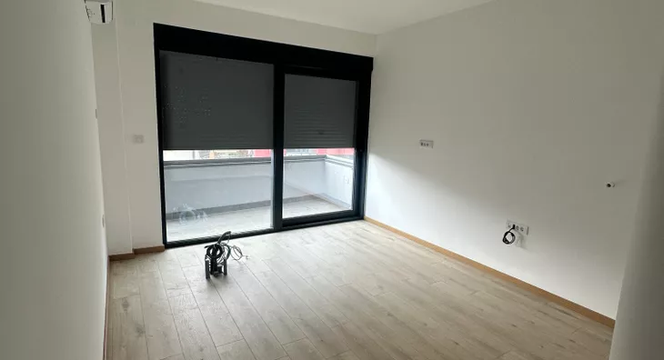 Četvoroiposoban stan | 4zida