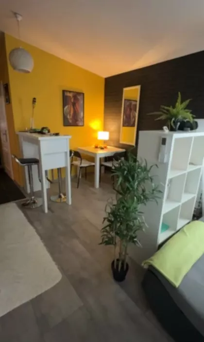 Klinički Centar | 4zida.rs