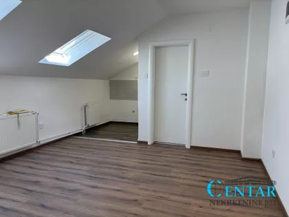 Trg Mladenaca | 4zida.rs