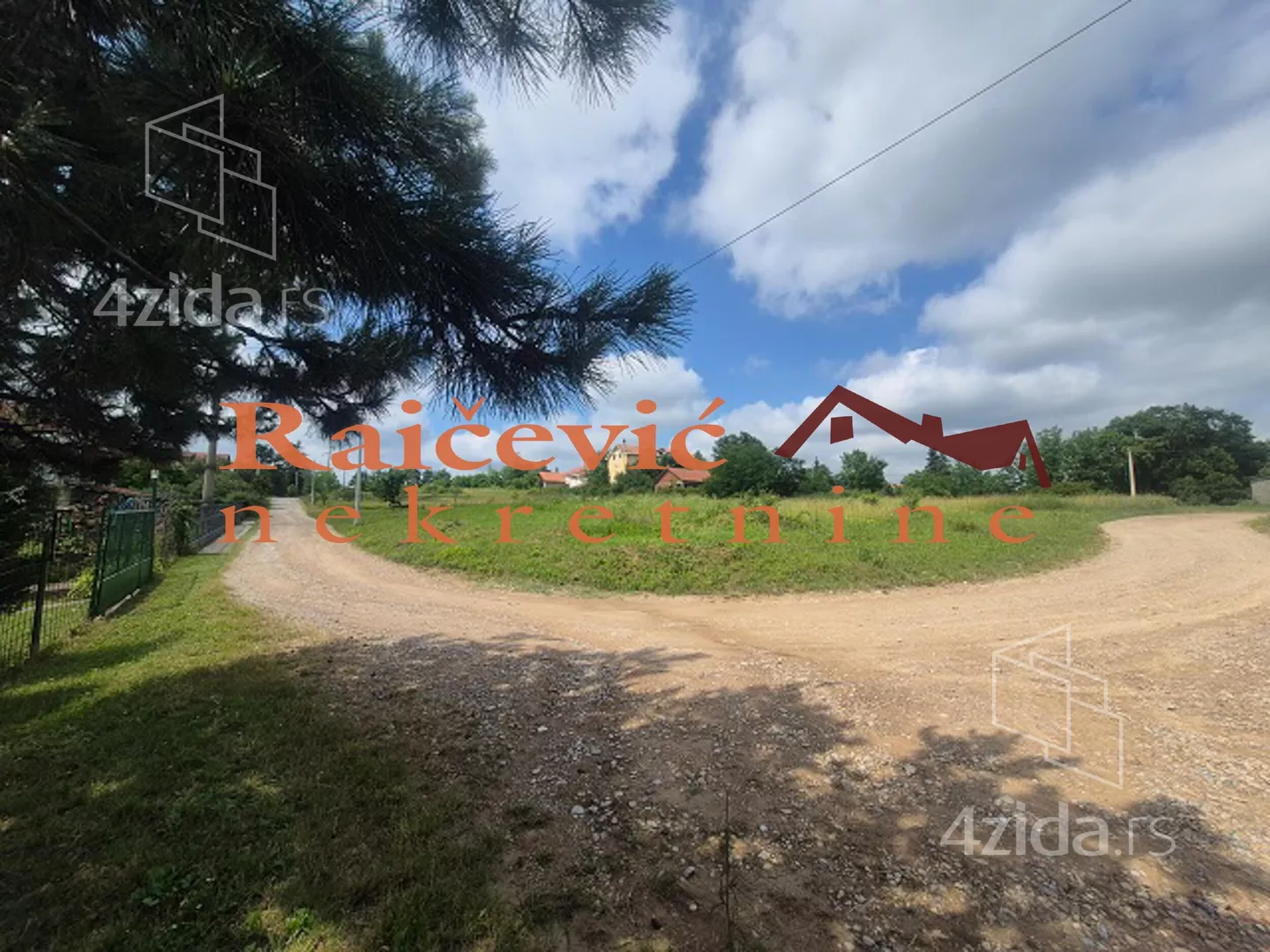 Plac | 4zida