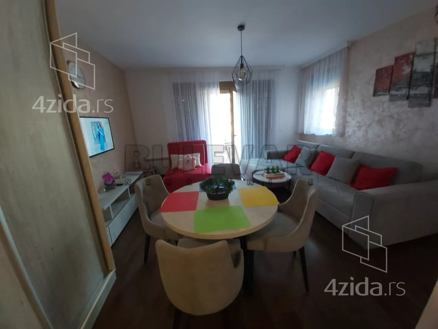 Garsonjera | 4zida