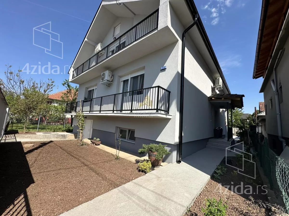 Kuća | 4zida