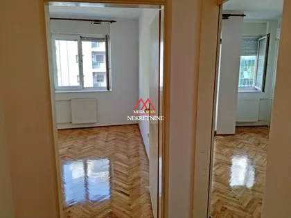 Braće Ribnikar | 4zida.rs