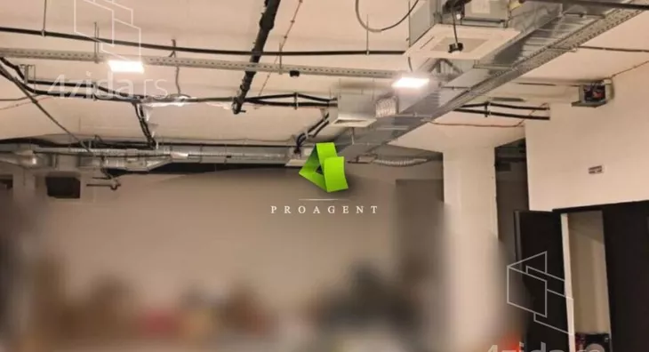 Poslovni prostor | 4zida