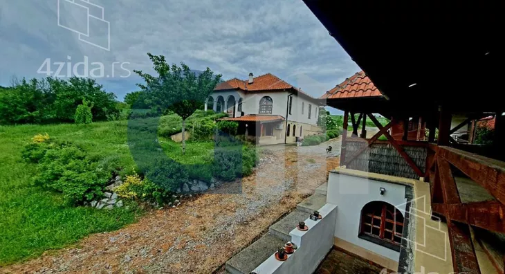 Kuća | 4zida
