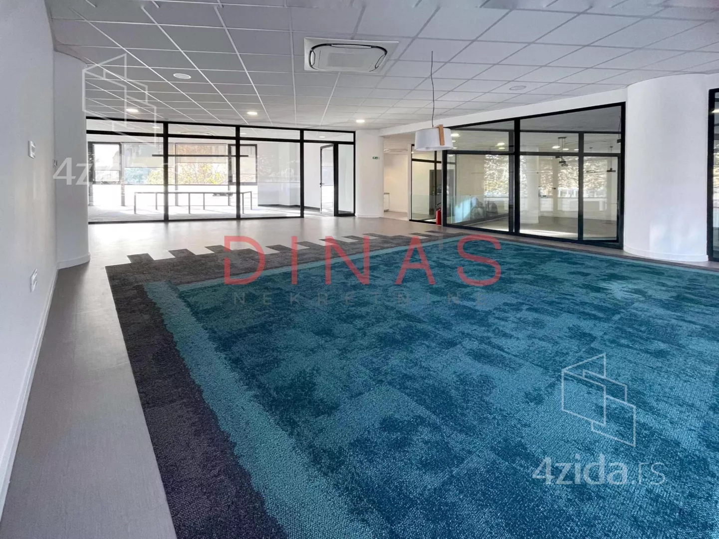 Poslovni prostor | 4zida