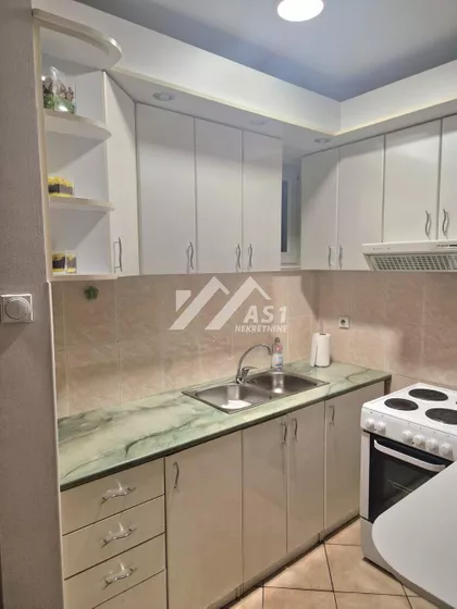 Kolo srpskih sestara | 4zida.rs