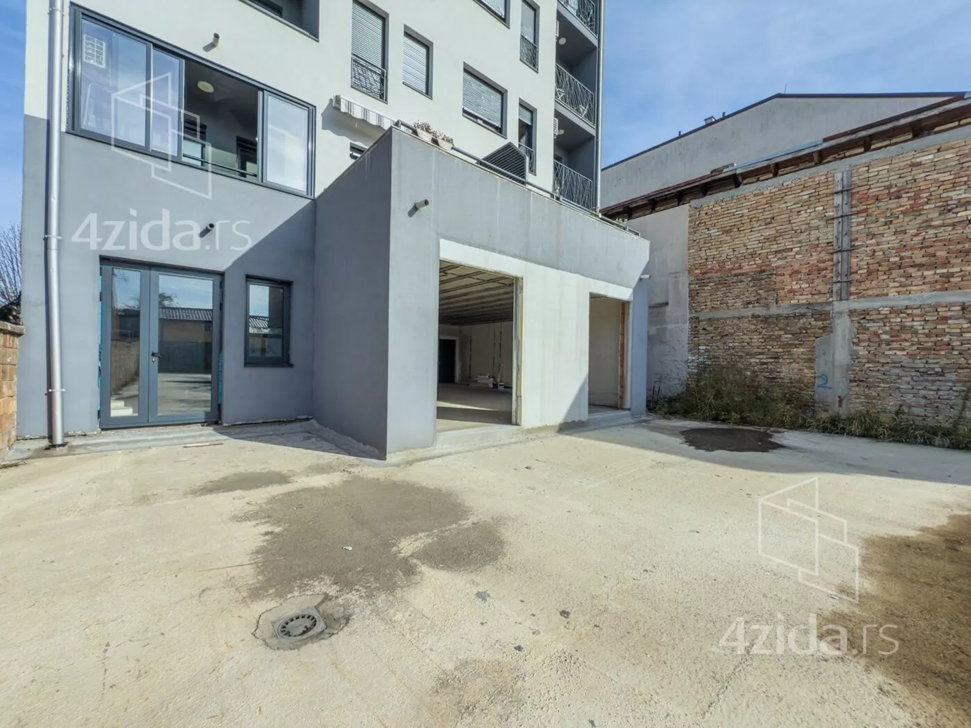 Poslovni prostor | 4zida