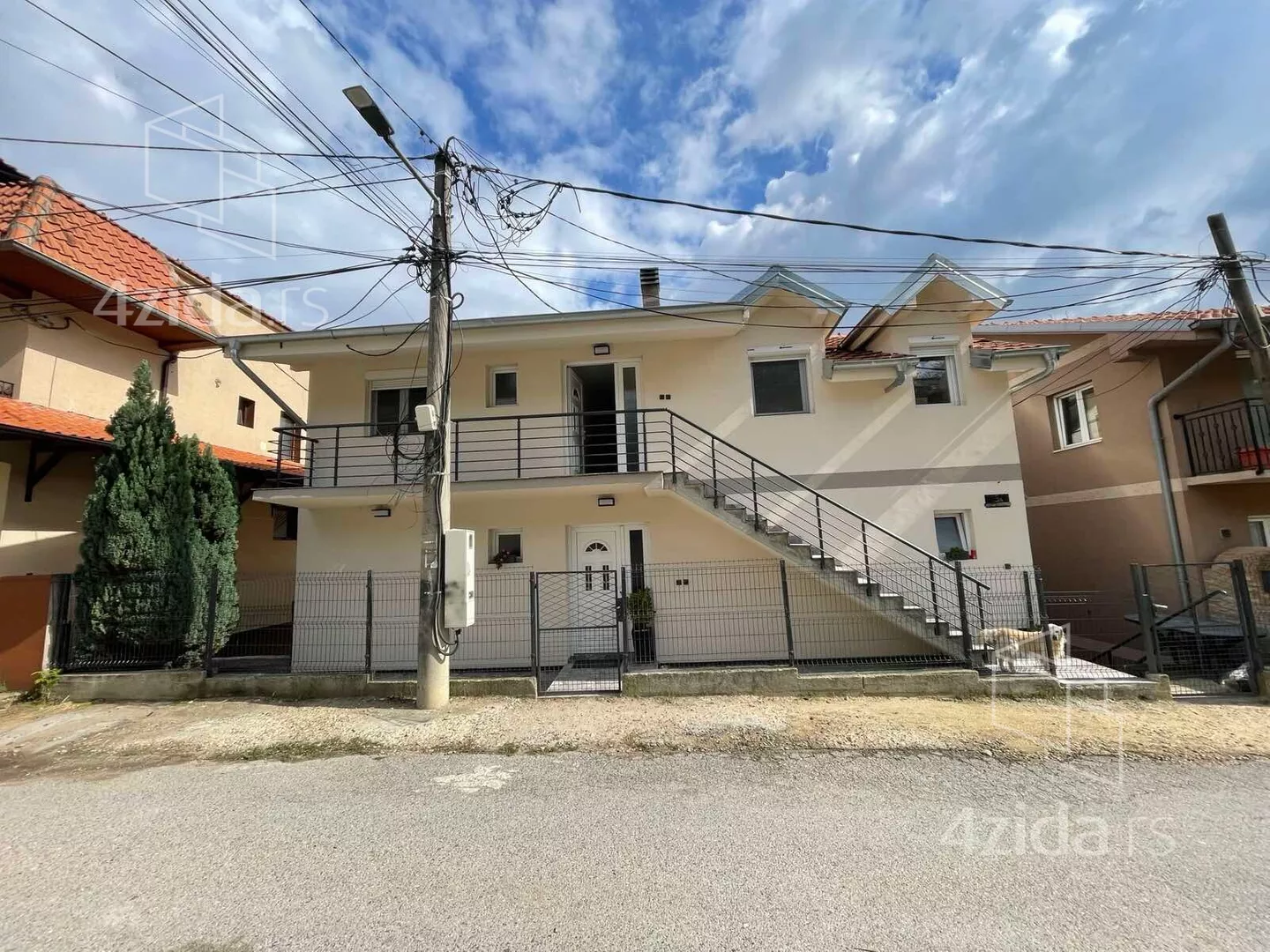 3-etažna kuća | 4zida