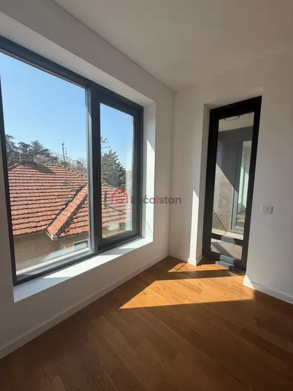 Činovnička Kolonija | 4zida.rs