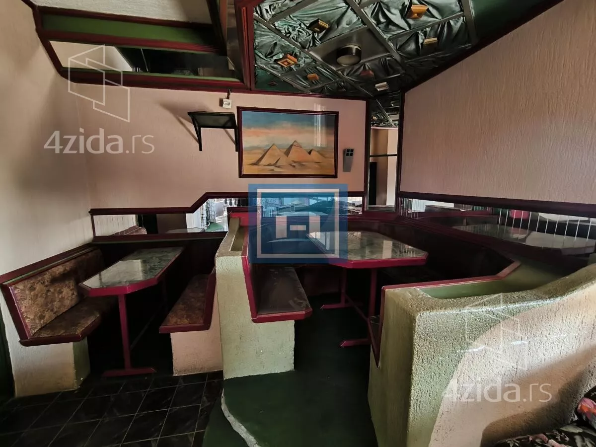 Poslovni prostor | 4zida