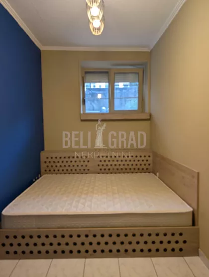 Miloša Pocerca | 4zida.rs