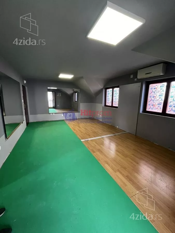 Poslovni prostor | 4zida