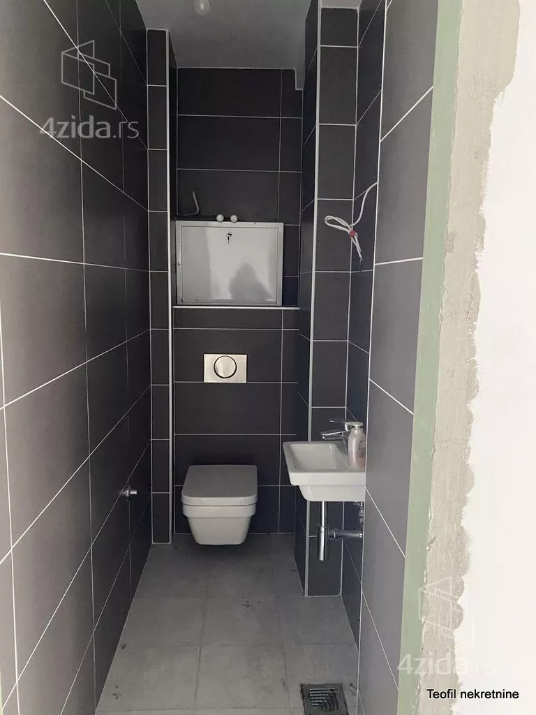 Petosoban stan | 4zida