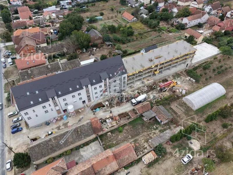 Troiposoban stan | 4zida