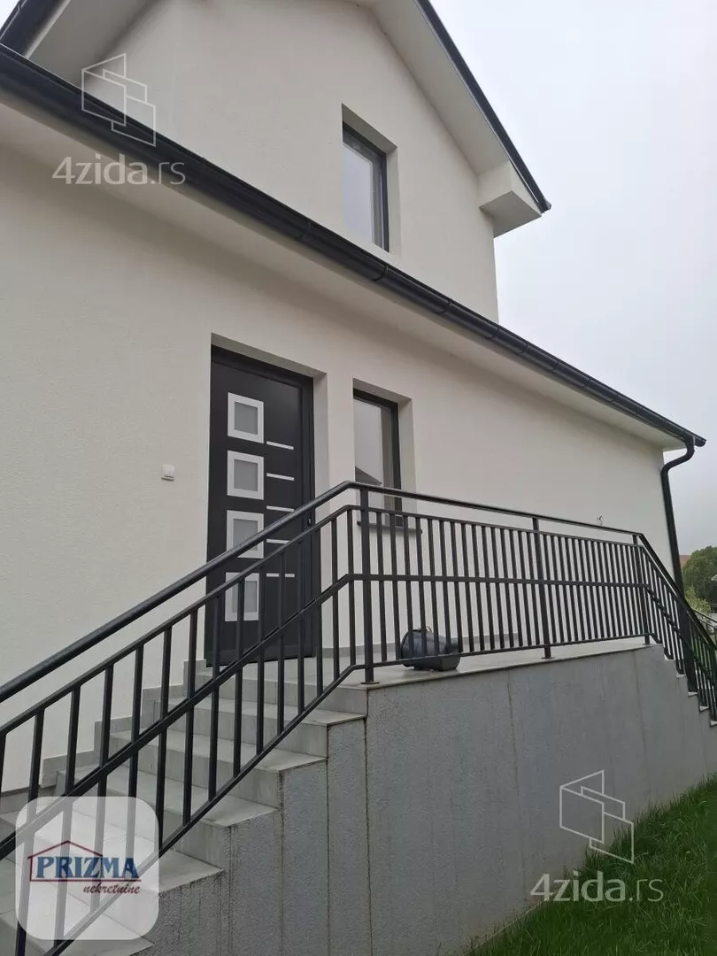 Kuća | 4zida