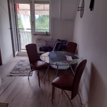 Radnička | 4zida.rs