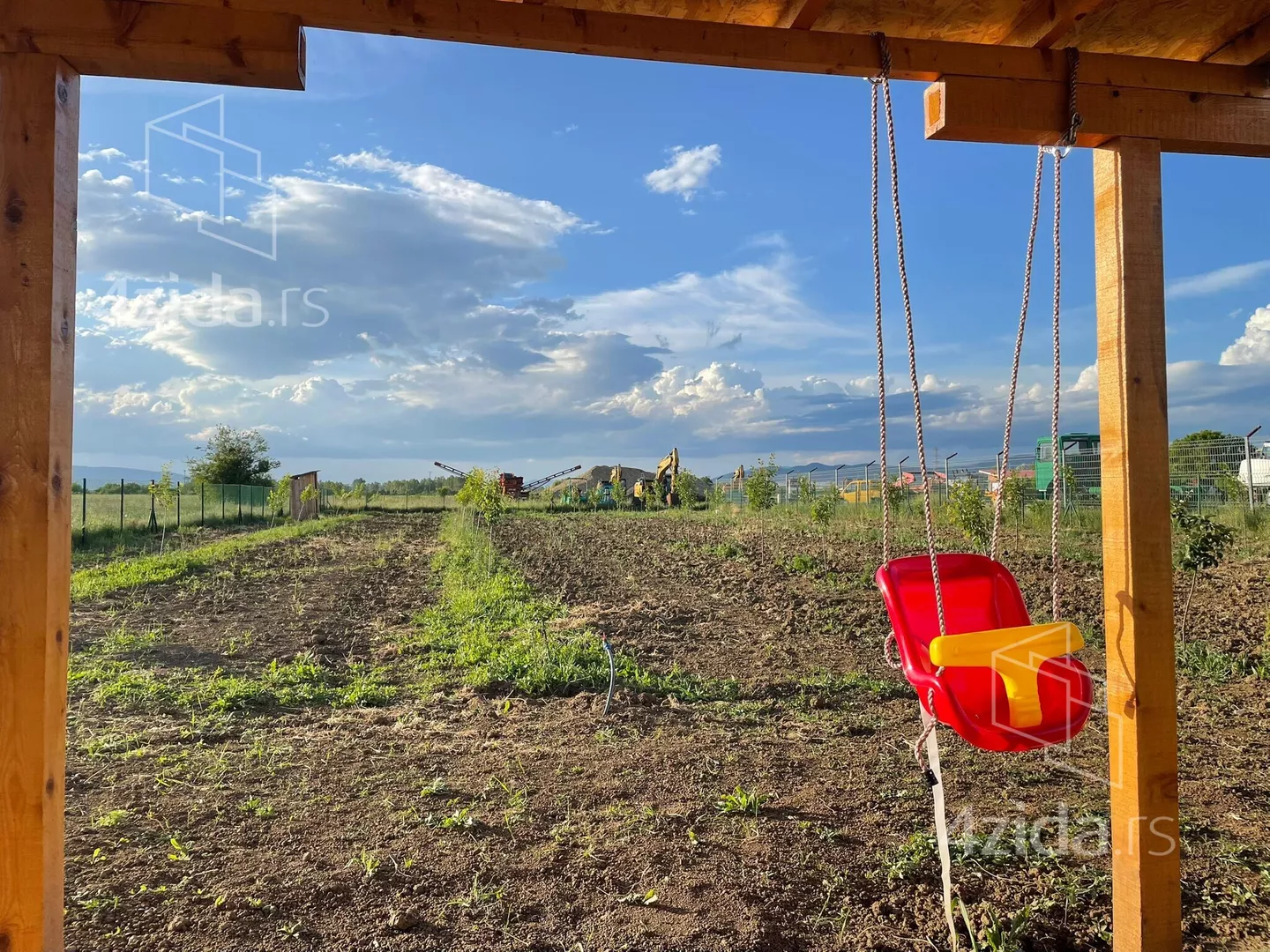 Građevinsko zemljište | 4zida