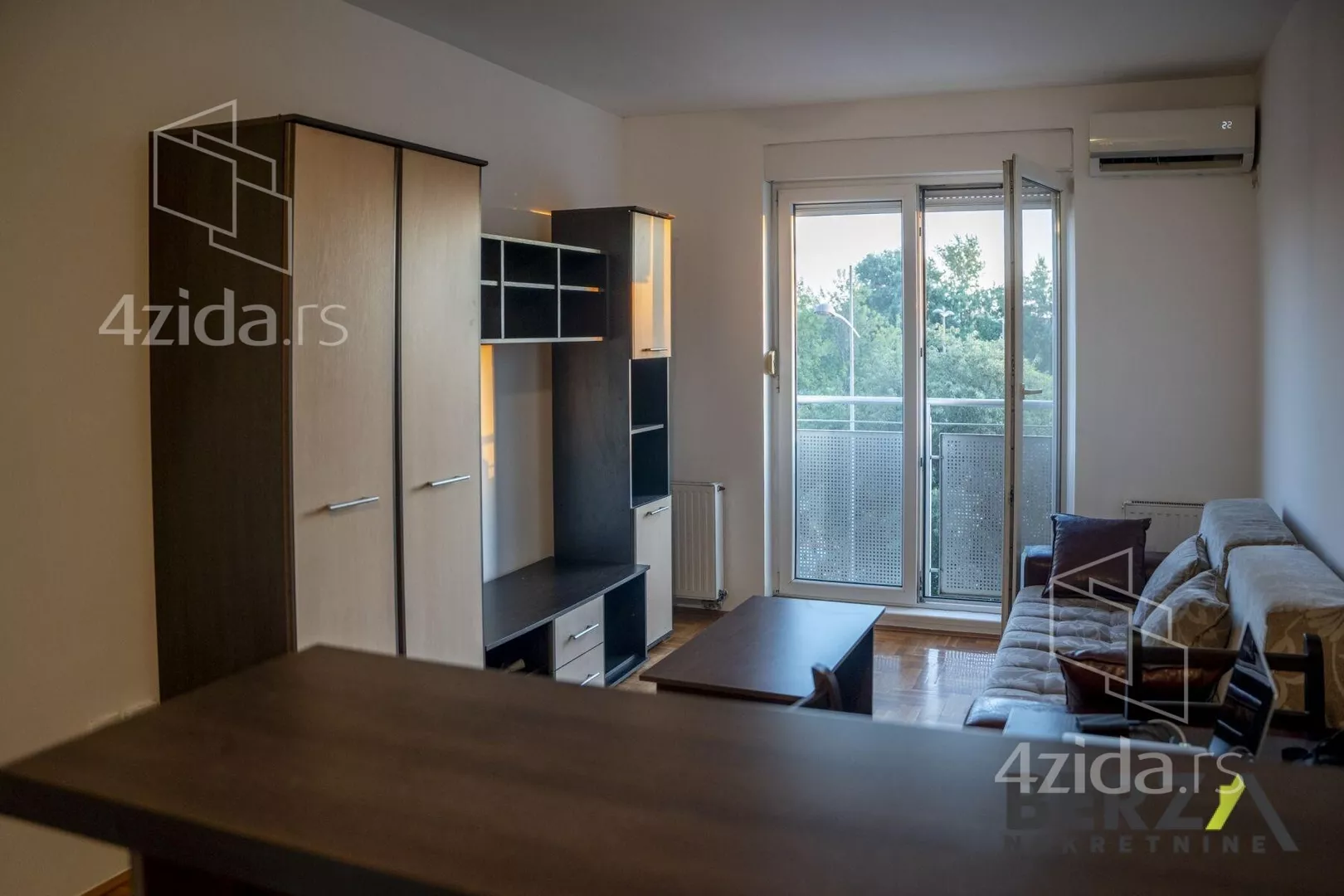 Garsonjera | 4zida