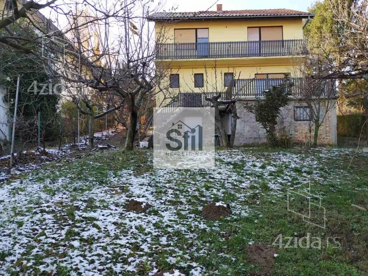Kuća | 4zida