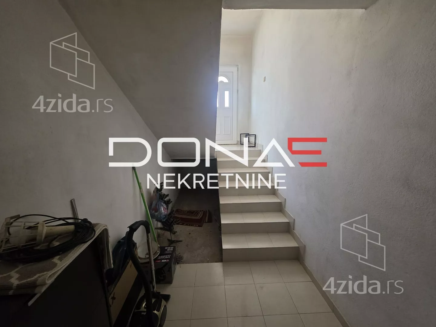 3-etažna kuća | 4zida