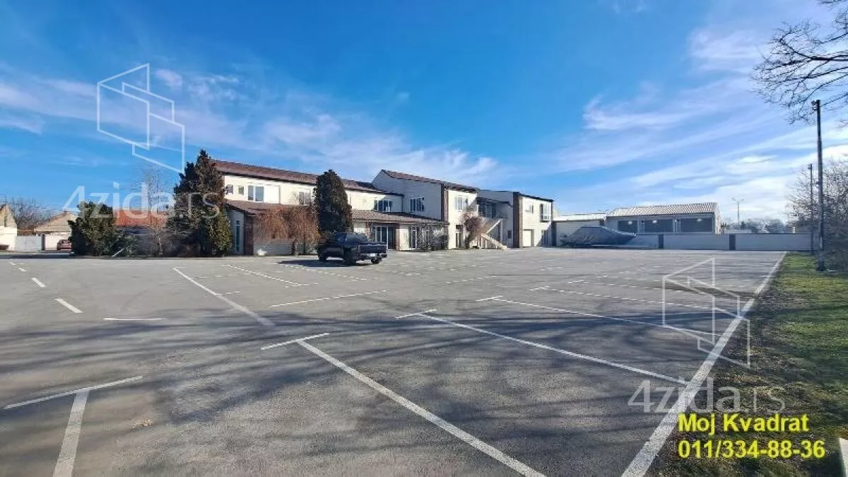 Poslovni prostor | 4zida